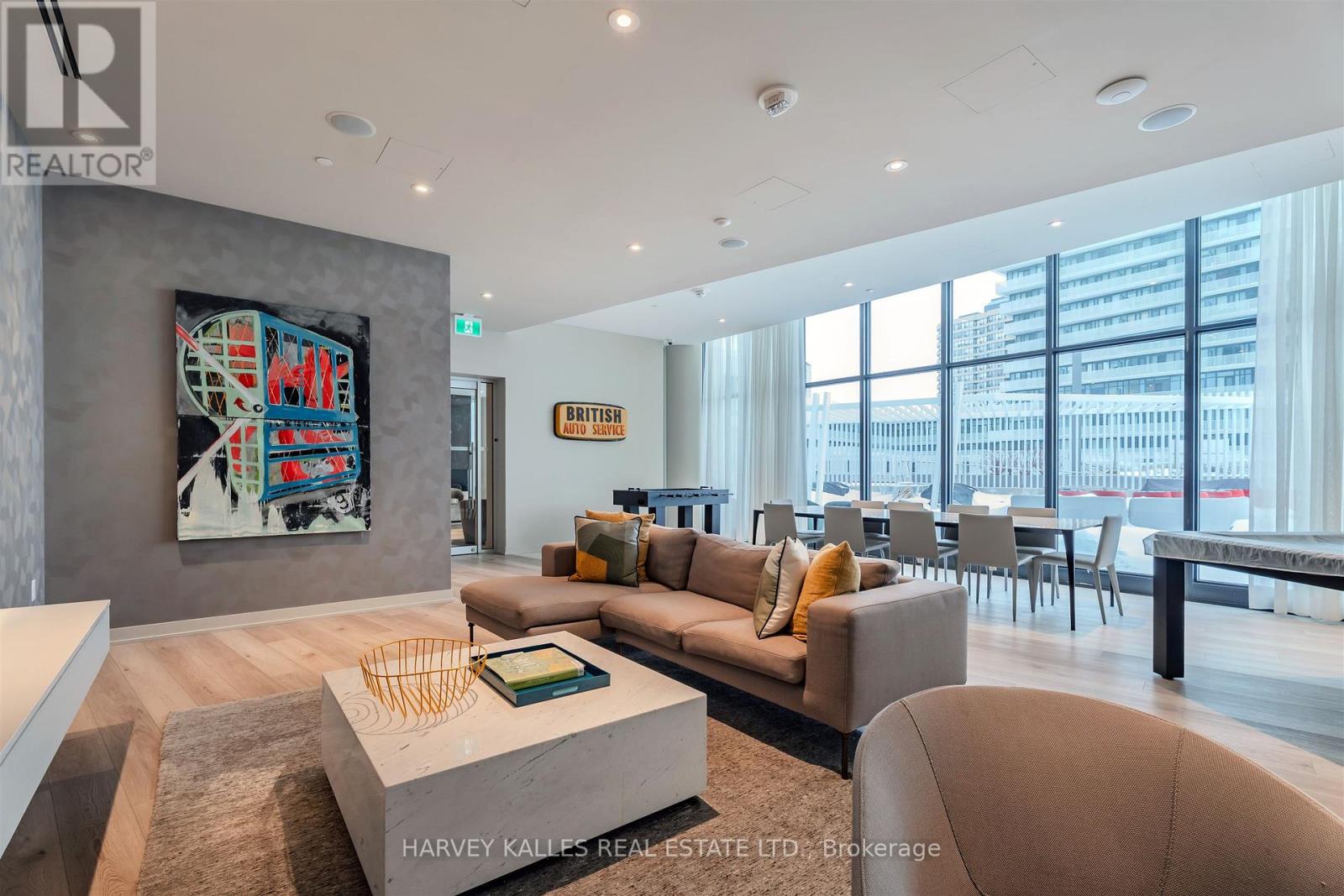 5211 - 3900 Confederation Parkway, Mississauga, Ontario  L5B 0M3 - Photo 26 - W12788780