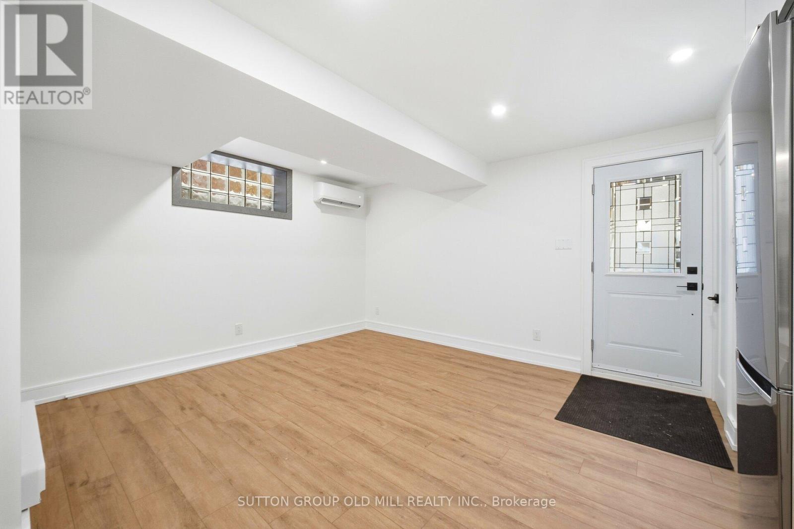 3 - 23 Maria Street, Toronto, Ontario  M6P 1W1 - Photo 13 - W12788782