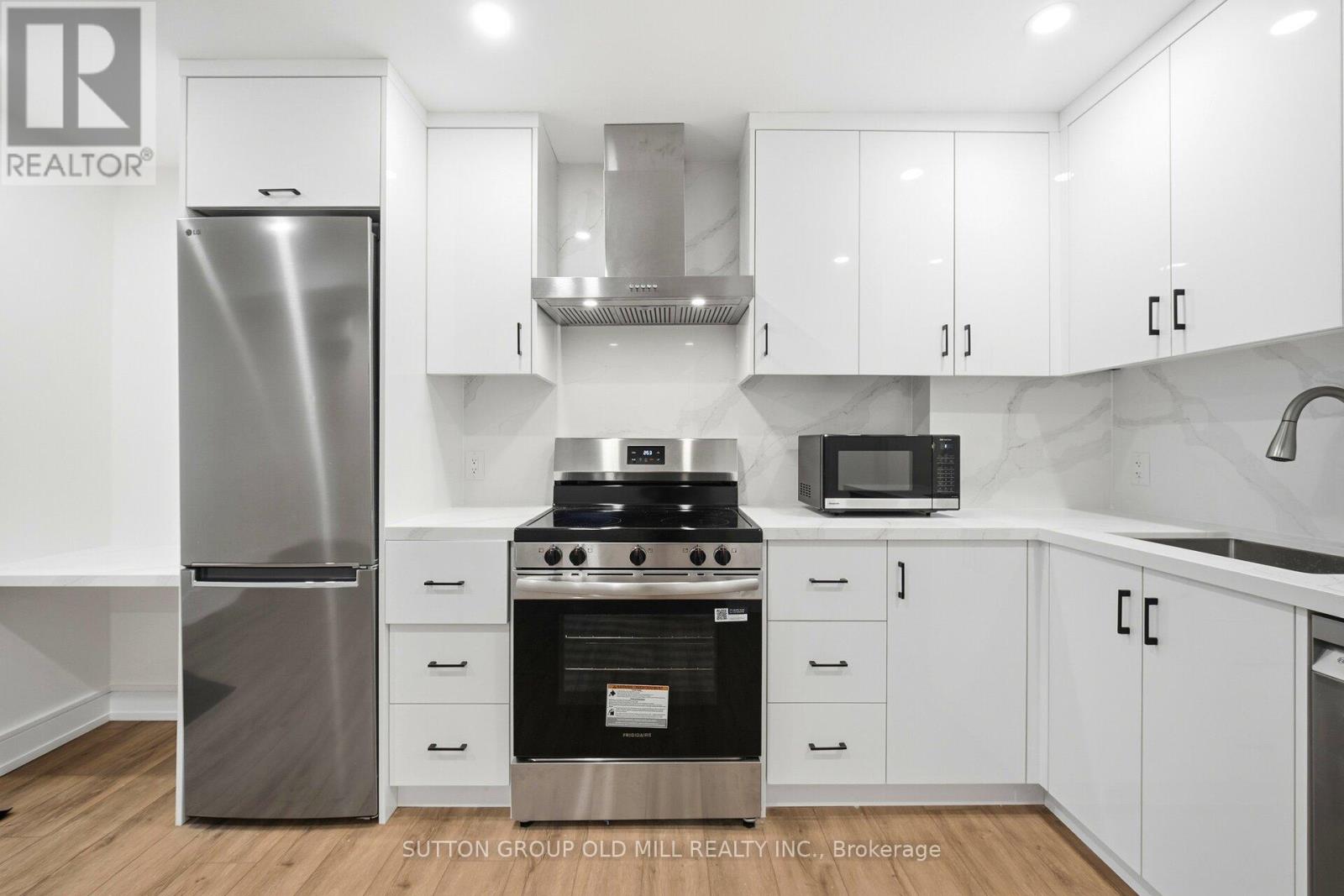 3 - 23 Maria Street, Toronto, Ontario  M6P 1W1 - Photo 14 - W12788782