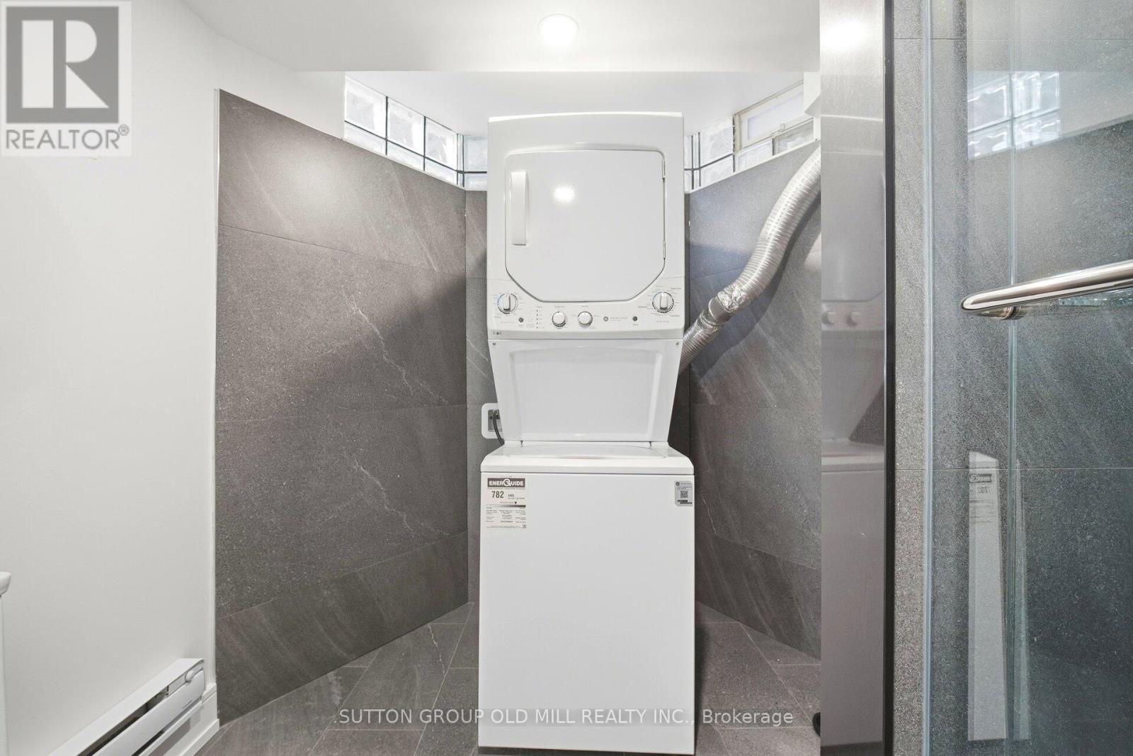 3 - 23 Maria Street, Toronto, Ontario  M6P 1W1 - Photo 26 - W12788782