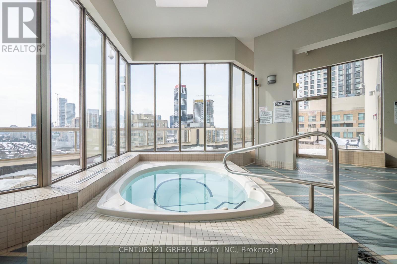 1201 - 55 Elm Drive W, Mississauga, Ontario  L5B 3Z3 - Photo 40 - W12788798