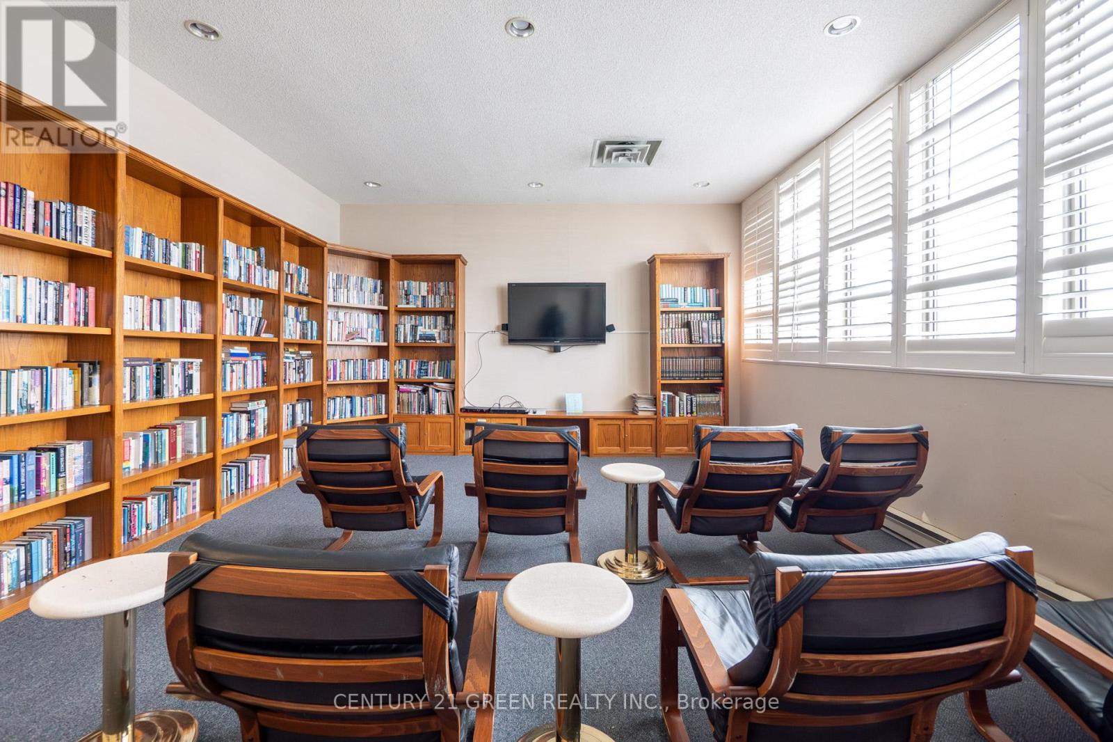 1201 - 55 Elm Drive W, Mississauga, Ontario  L5B 3Z3 - Photo 48 - W12788798