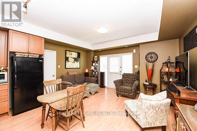 56 - 3046 Eglinton Avenue W, Mississauga, Ontario  L5M 8E4 - Photo 8 - W12788804