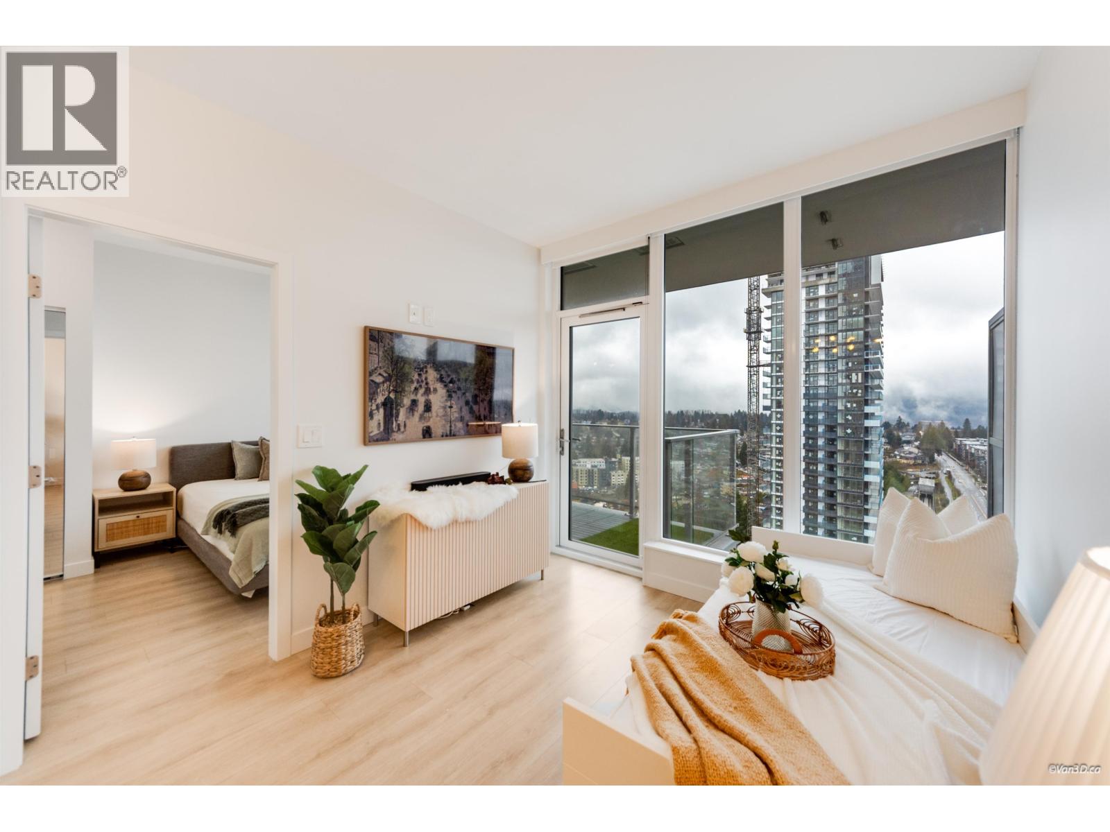 2505 567 CLARKE ROAD, Coquitlam, British Columbia