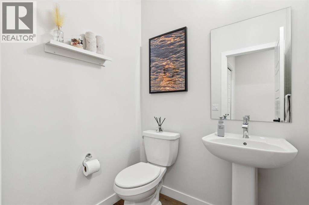 170 Creekstone Path Sw, Calgary, Alberta  T2X 4P8 - Photo 23 - A2285765