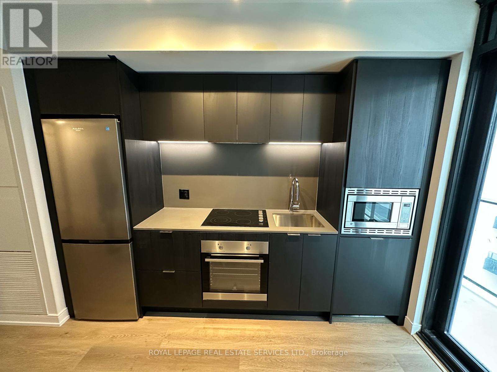 819 - 1 Jarvis Street, Hamilton, Ontario  L8R 3J2 - Photo 7 - X12788718