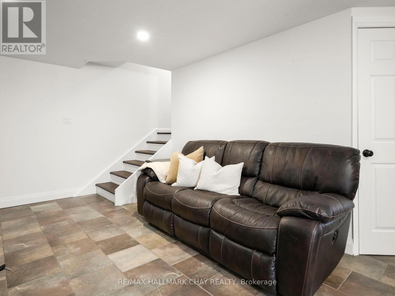 42 Mountainview Road, Mulmur, Ontario  L0N 1M0 - Photo 36 - X12788738