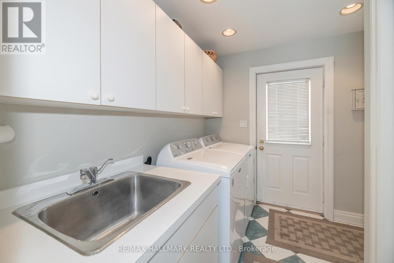 1 Laura Secord Place, Niagara-On-The-Lake, Ontario  L0S 1J0 - Photo 15 - X12788756