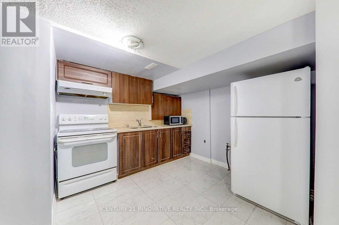 Bsmt - 7 Sachems Place, Toronto, Ontario  M1B 1E7 - Photo 3 - E12784542