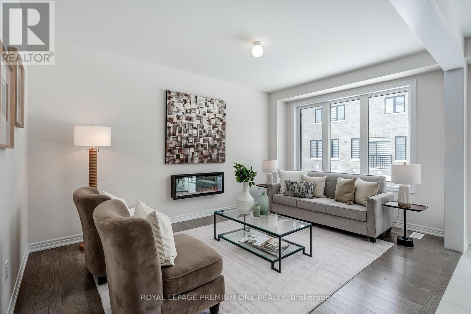 445 Kennedy Circle, Milton (Cb Cobban), Ontario  L9T 7E7 - Photo 16 - W12707250