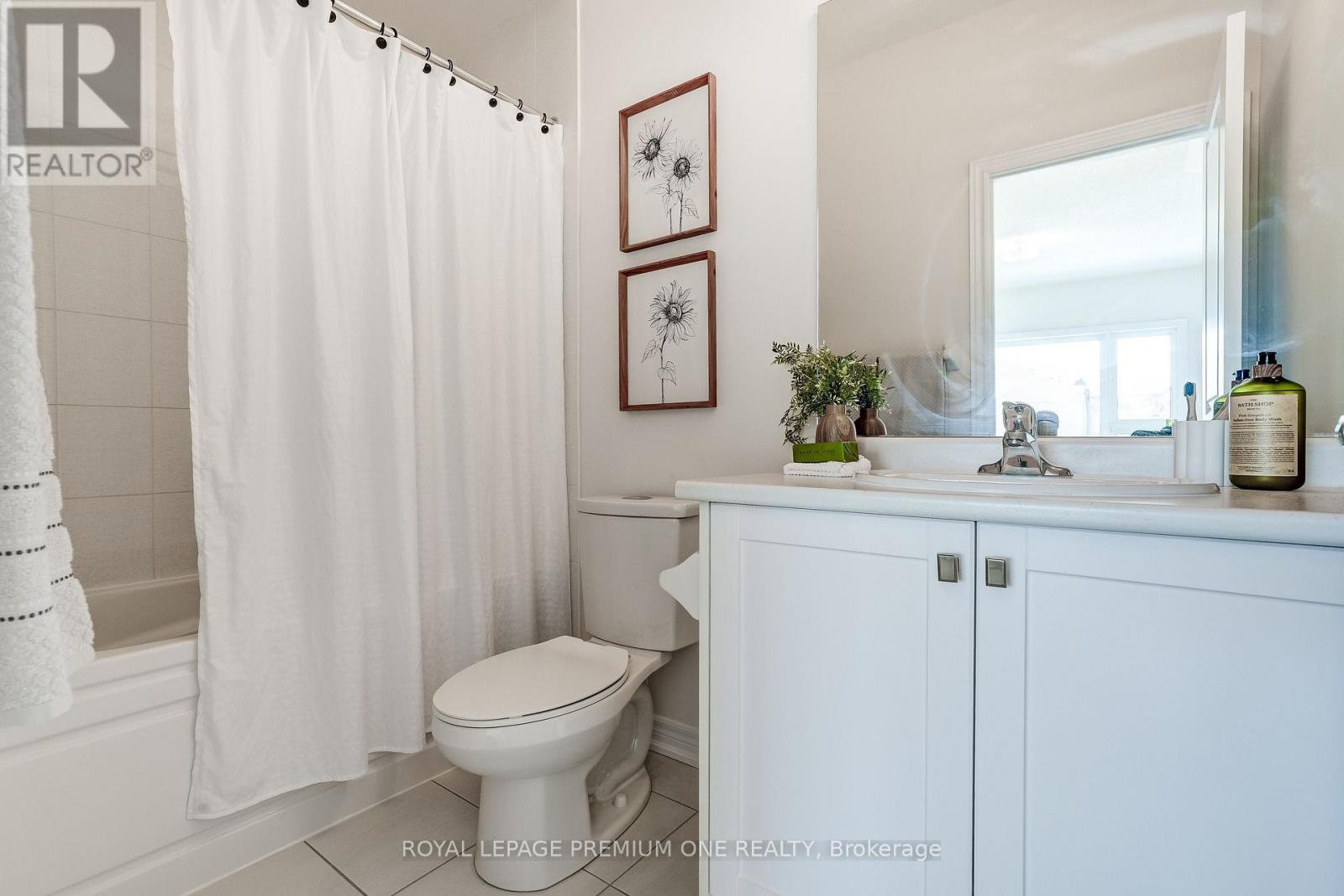 445 Kennedy Circle, Milton (Cb Cobban), Ontario  L9T 7E7 - Photo 36 - W12707250