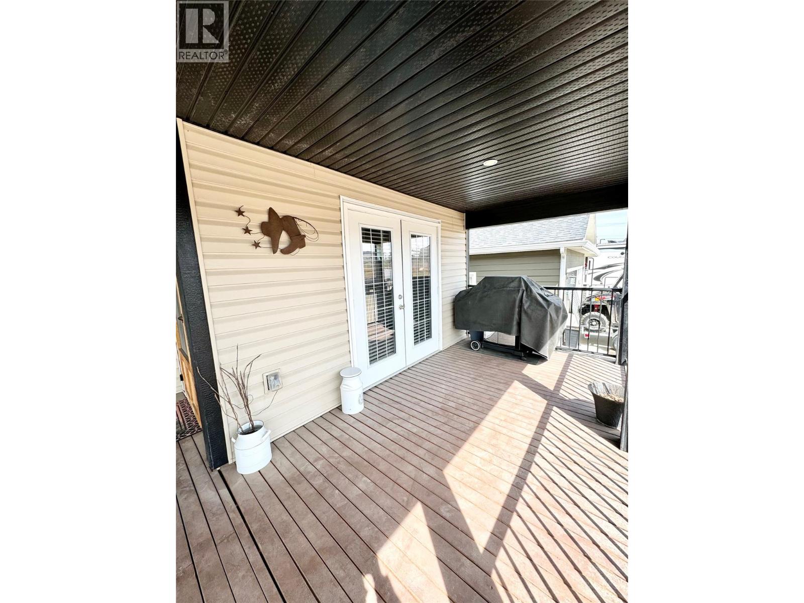 2581 Spring Bank Avenue, Merritt, British Columbia  V1K 1S1 - Photo 33 - 10375873