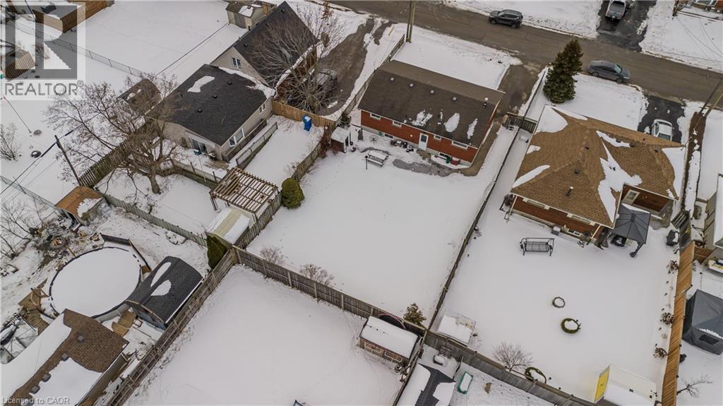 4 Cherry Avenue, Grimsby, Ontario  L3M 2G9 - Photo 7 - 40804428