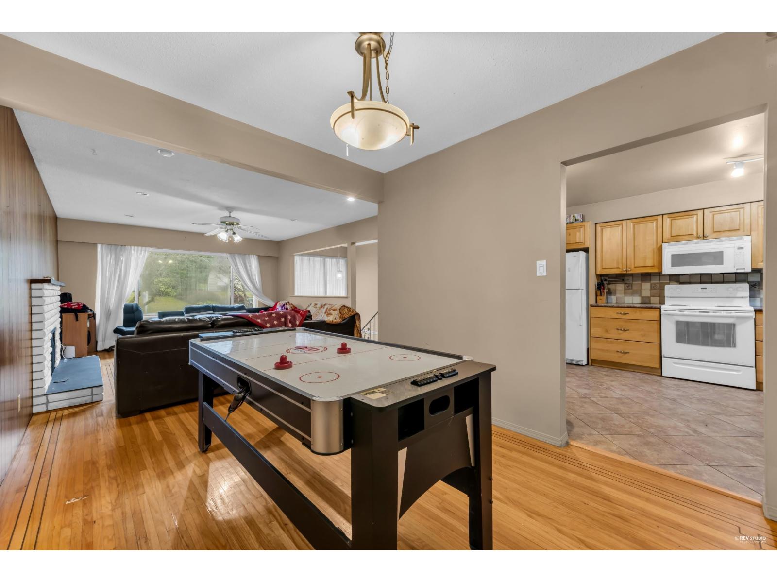 12521 Grove Crescent, Surrey, British Columbia  V3V 2L6 - Photo 13 - R3088844