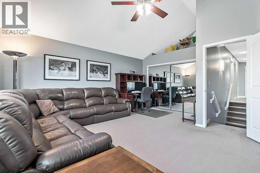 115 Cougarstone Square Sw, Calgary, Alberta  T3H 5J4 - Photo 21 - A2286206