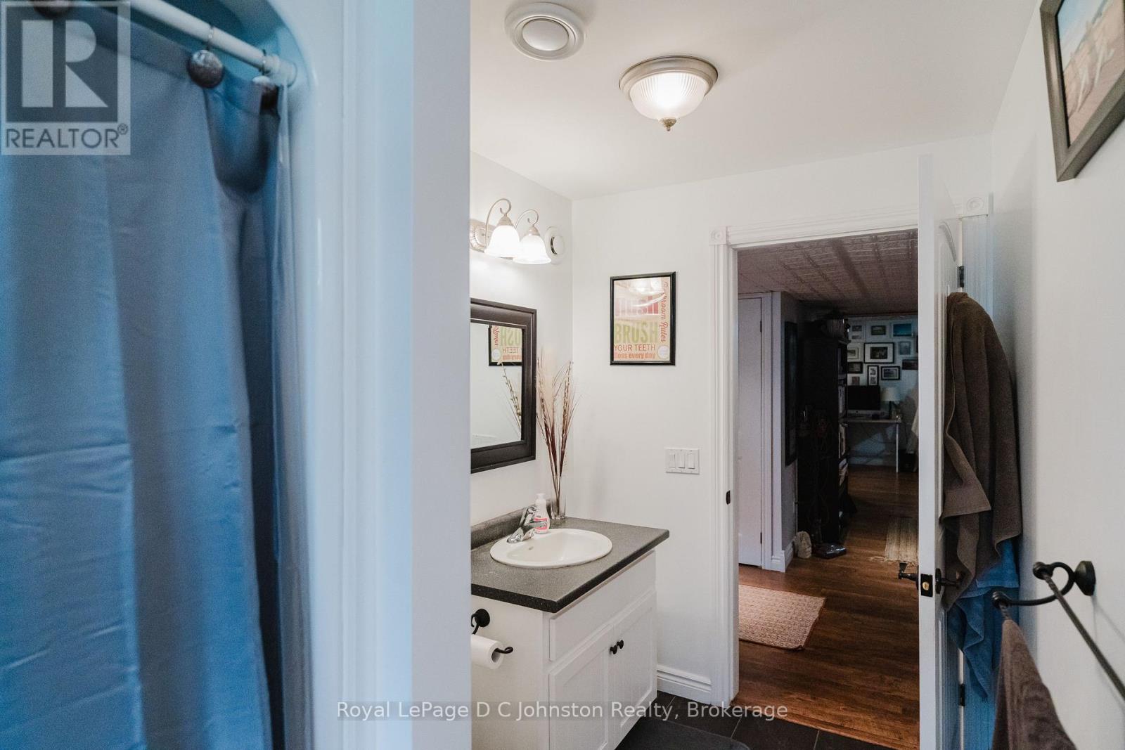 477 Buckby Lane, Saugeen Shores, Ontario  N0H 2C1 - Photo 28 - X12788316