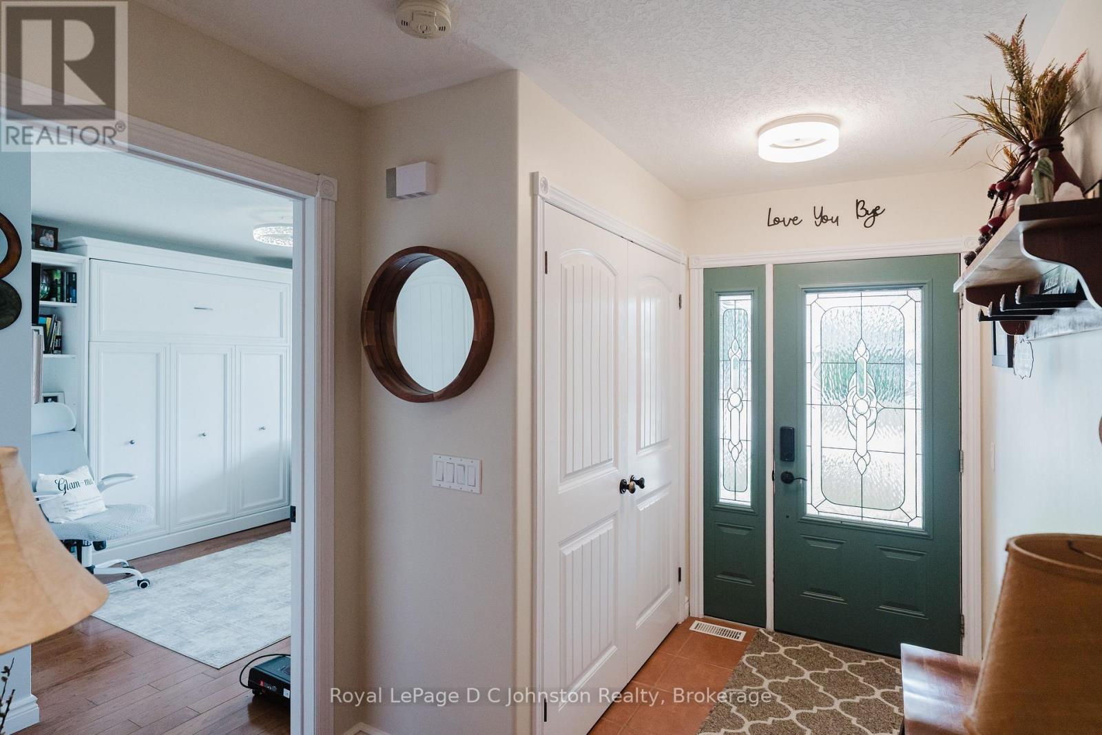 477 Buckby Lane, Saugeen Shores, Ontario  N0H 2C1 - Photo 6 - X12788316