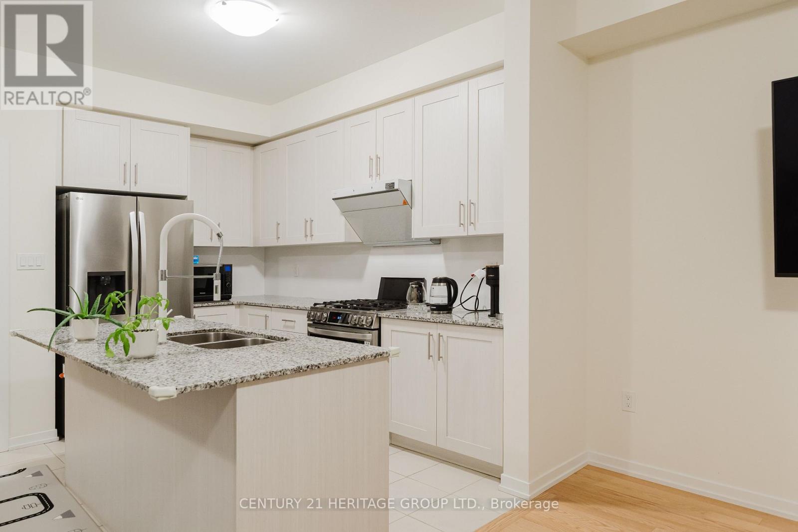 56 Rumi Court, Vaughan, Ontario  L6A 4B3 - Photo 14 - N12779570