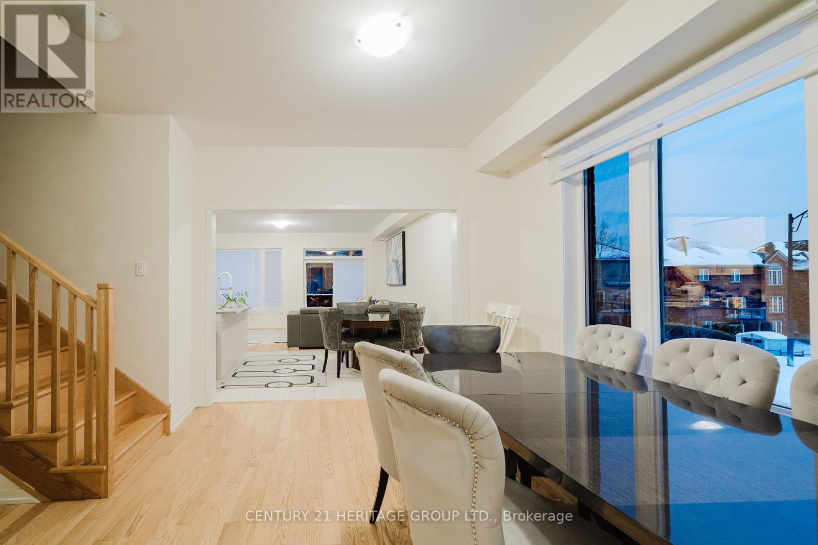 56 Rumi Court, Vaughan, Ontario  L6A 4B3 - Photo 5 - N12779570