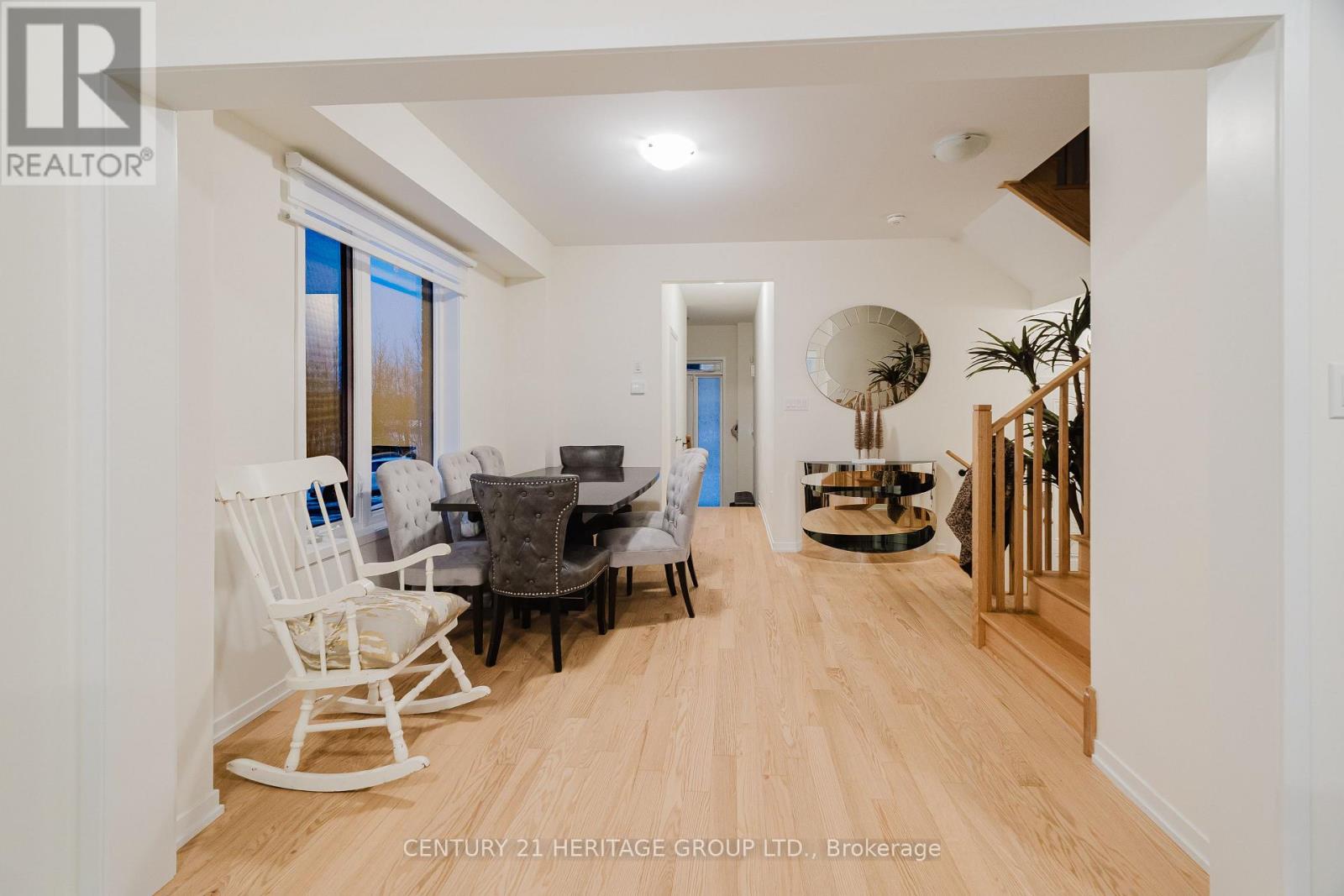 56 Rumi Court, Vaughan, Ontario  L6A 4B3 - Photo 6 - N12779570