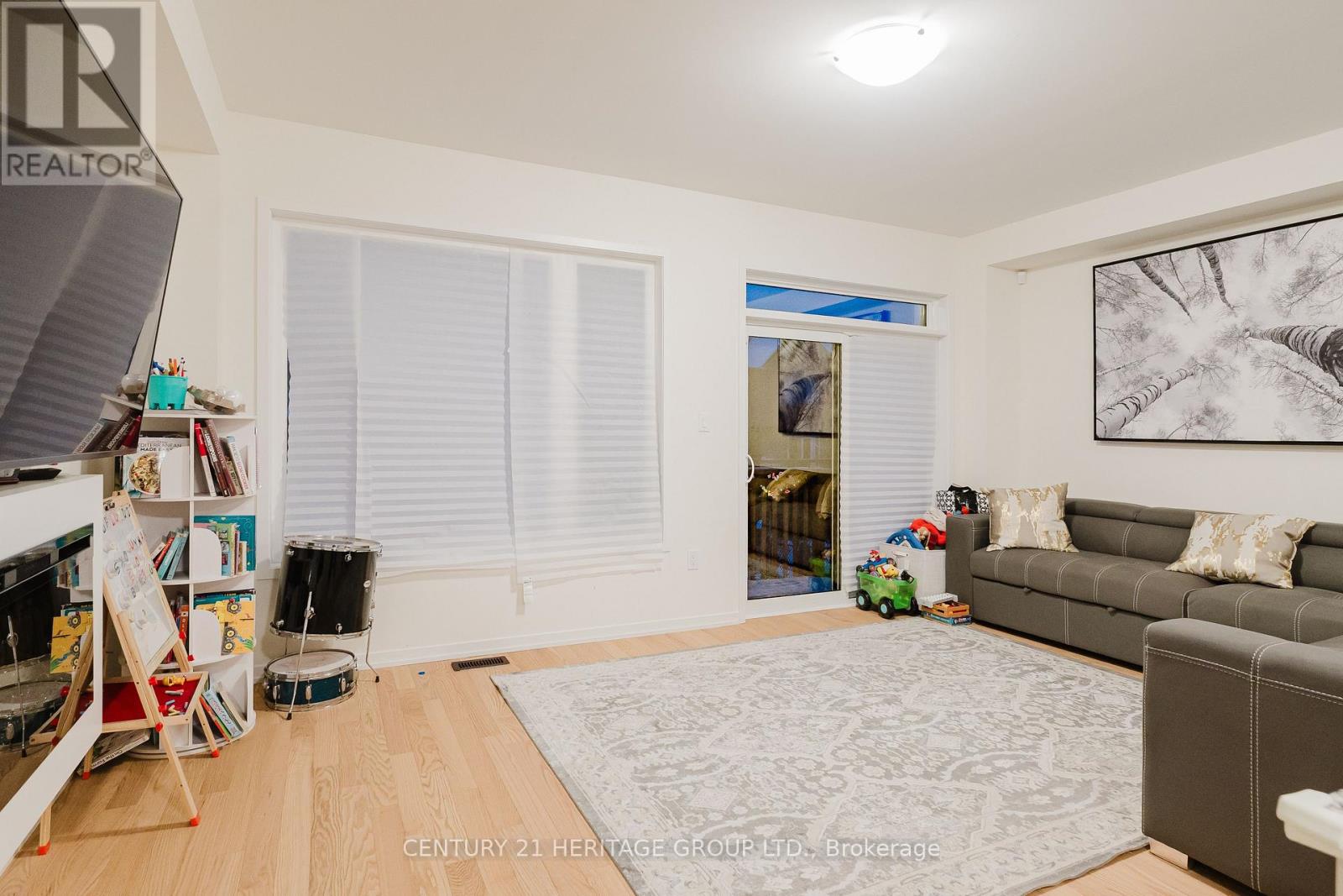 56 Rumi Court, Vaughan, Ontario  L6A 4B3 - Photo 9 - N12779570