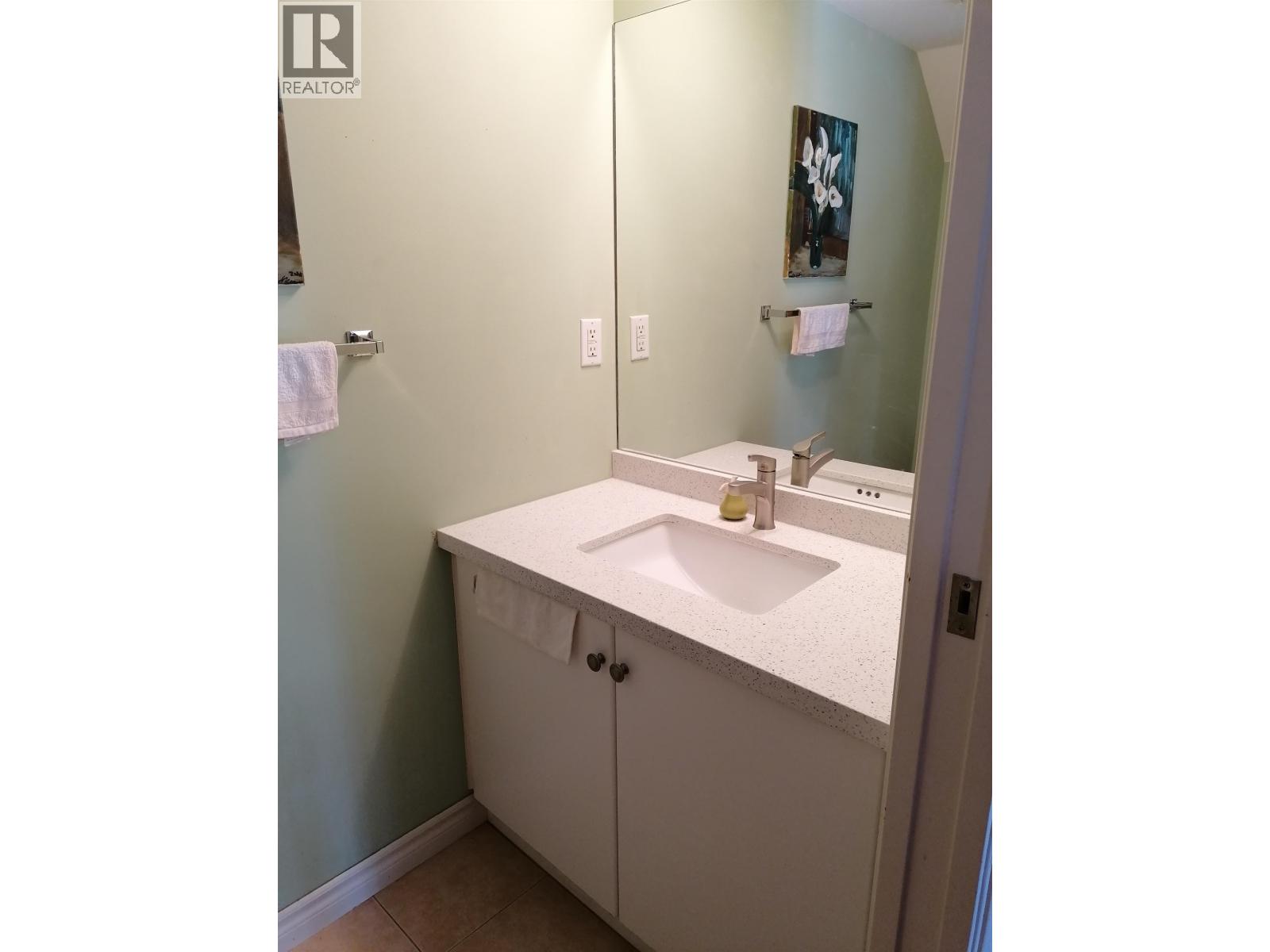 12 7128 Stride Avenue, Burnaby, British Columbia  V3N 1T5 - Photo 5 - R3089952