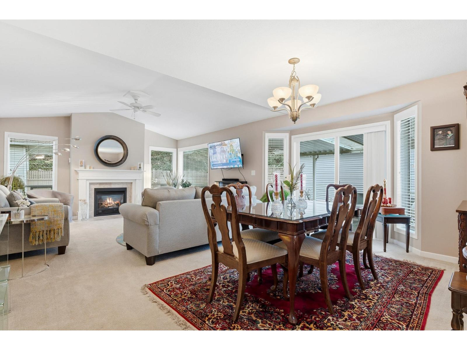 174 6001 Promontory Road, Sardis South, Chilliwack, British Columbia  V2R 3E3 - Photo 2 - R3089897