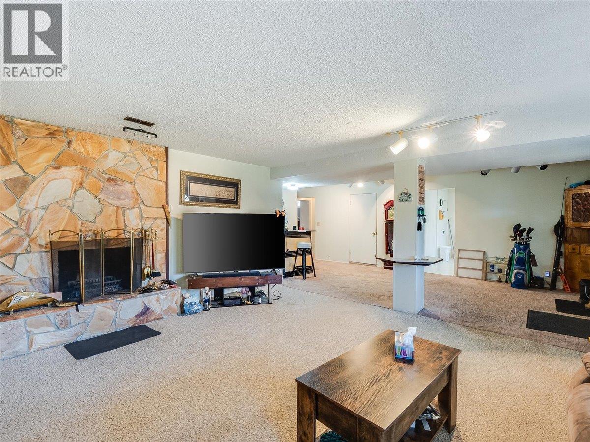 3613 9th Avenue, Castlegar, British Columbia  V1N 2Z6 - Photo 29 - 10375920