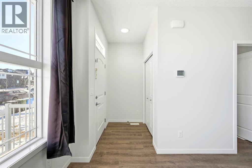 185 Edith Green Nw, Calgary, Alberta  T3R 2H2 - Photo 3 - A2281548