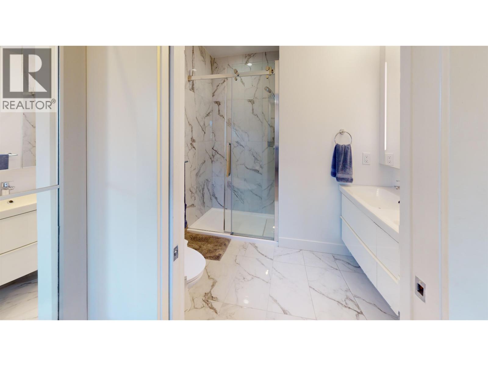 5043 St. Margarets Street, Vancouver, British Columbia  V5R 3H4 - Photo 9 - R3089822