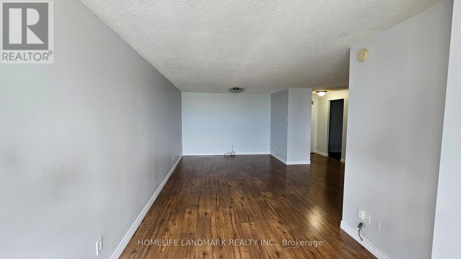 646 - 53 Mccaul Street, Toronto, Ontario  M5T 2W9 - Photo 9 - C12788826