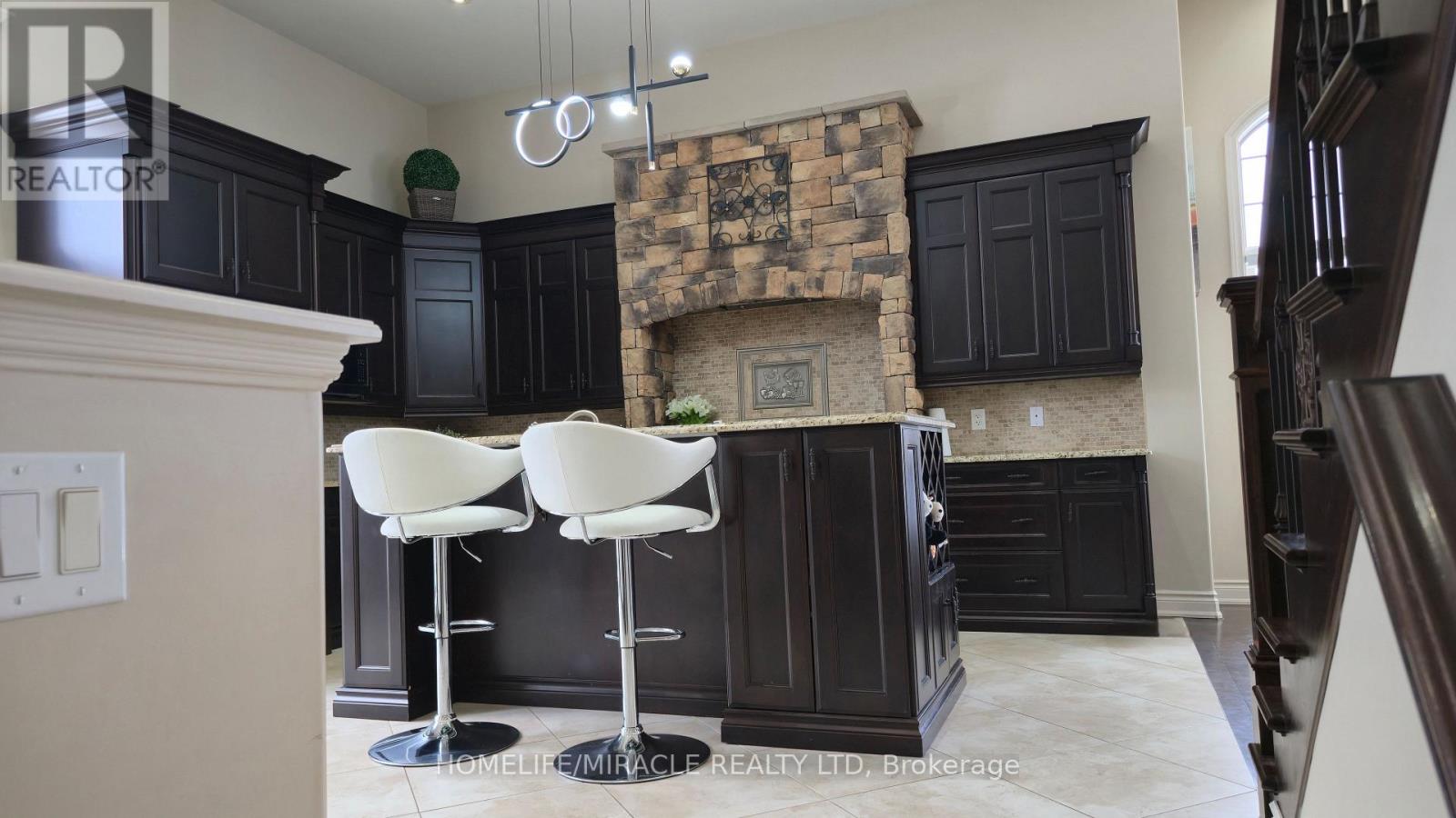 8535 Forestview Boulevard, Niagara Falls, Ontario  L2H 0B2 - Photo 8 - X12788794