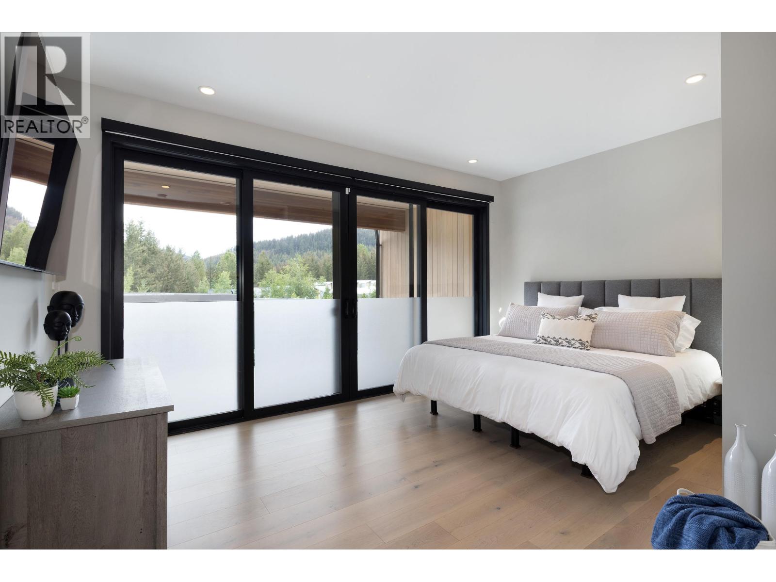 8 1350 Cloudburst Drive, Whistler, British Columbia  V8E 1N6 - Photo 16 - R3089726