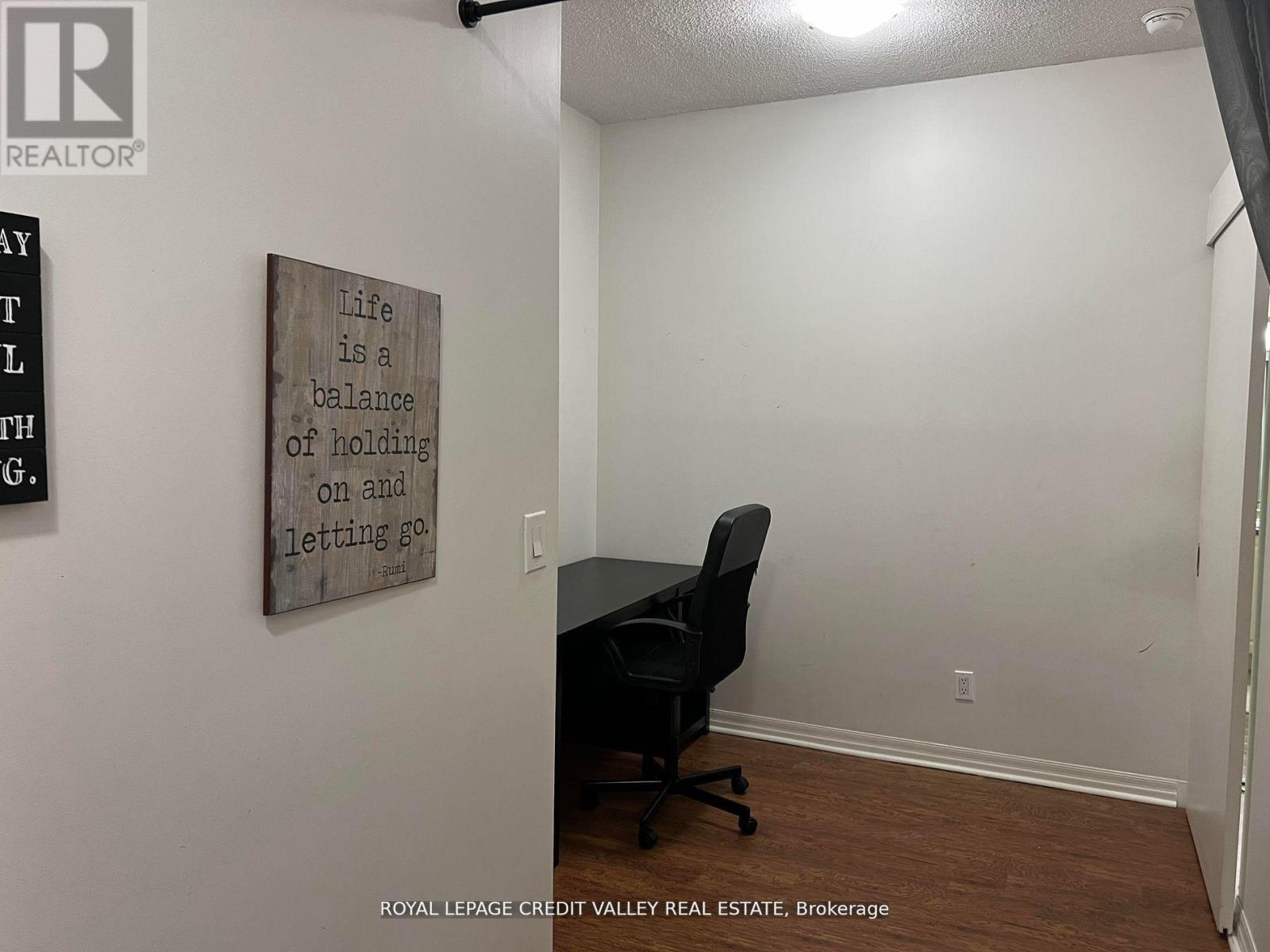 2303 - 225 Webb Drive, Mississauga, Ontario  L5B 4P2 - Photo 21 - W12788808