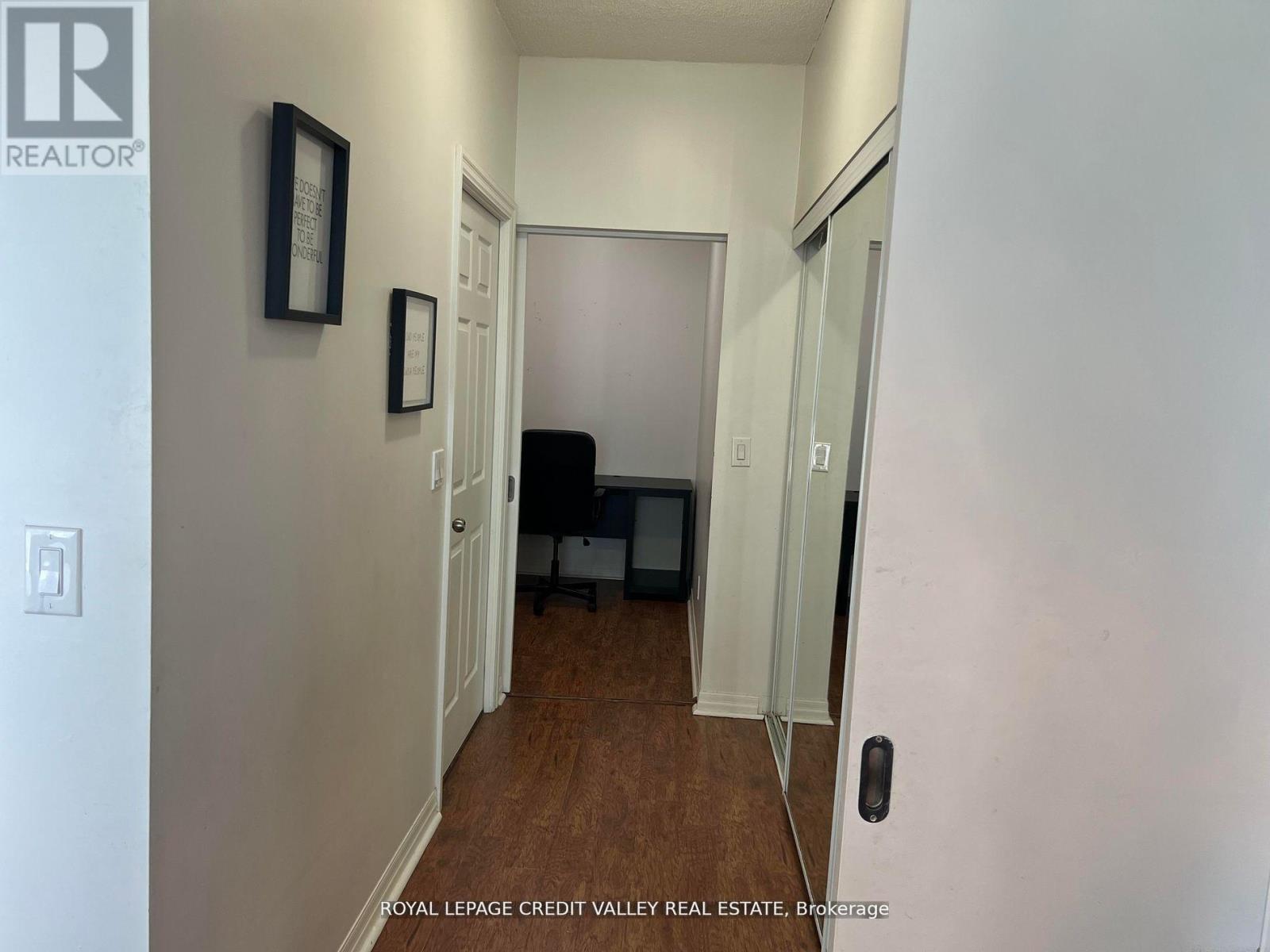 2303 - 225 Webb Drive, Mississauga, Ontario  L5B 4P2 - Photo 24 - W12788808