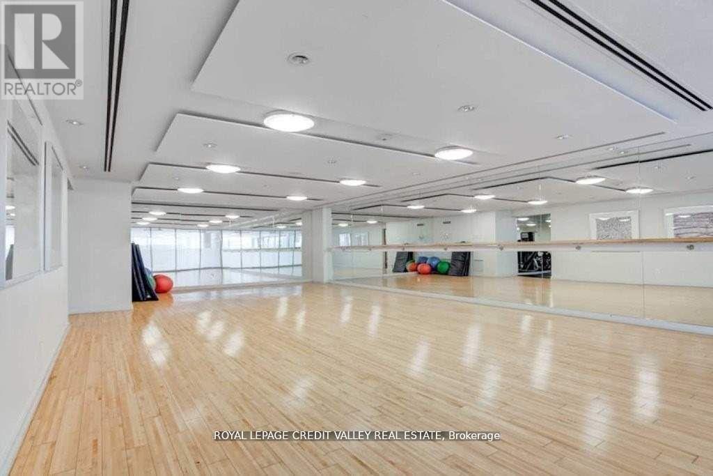 2303 - 225 Webb Drive, Mississauga, Ontario  L5B 4P2 - Photo 27 - W12788808