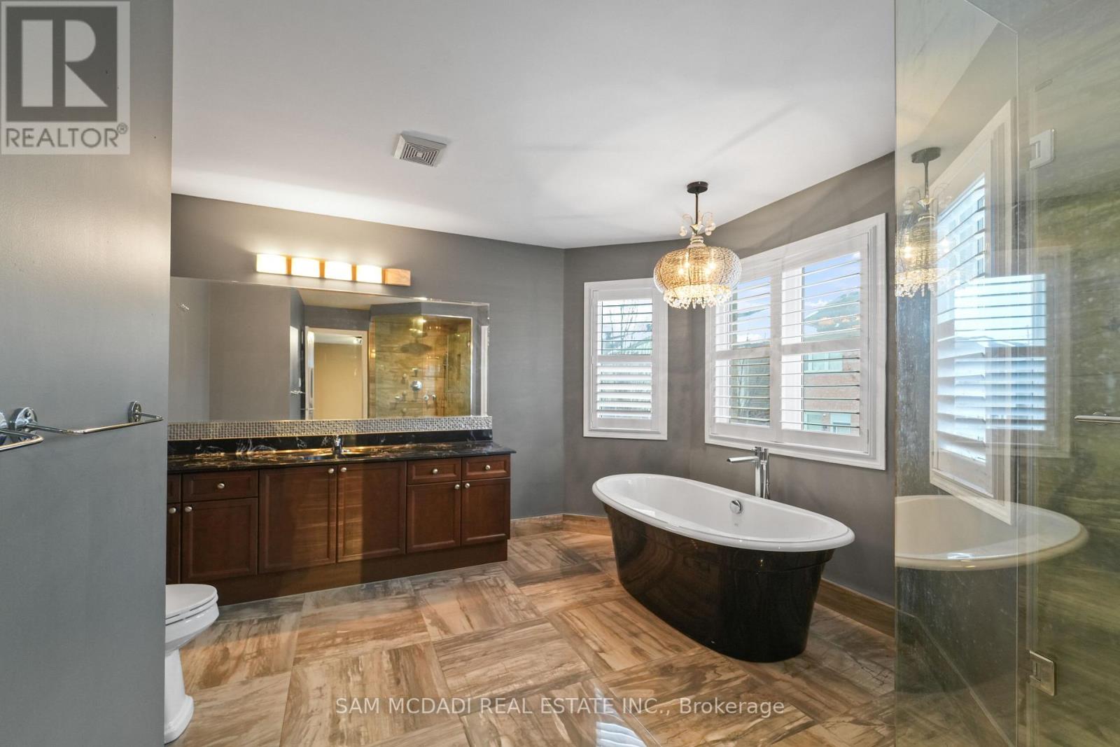 Upper - 424 Tonelli Lane, Milton, Ontario  L9T 0N4 - Photo 23 - W12788814