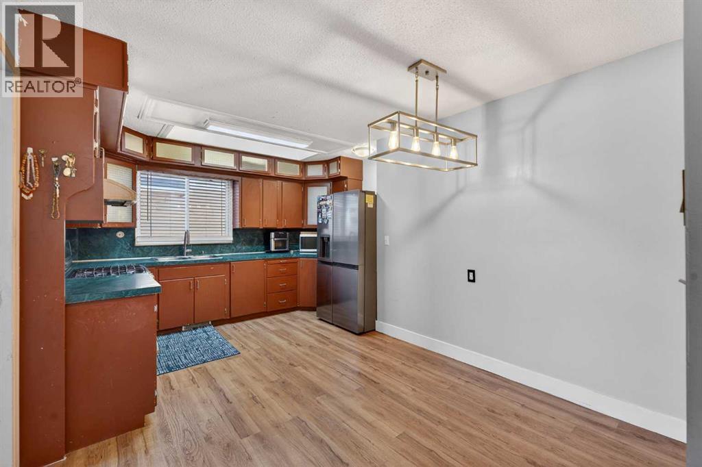 6003 Pinepoint Drive Ne, Calgary, Alberta  T1Y 2G2 - Photo 8 - A2286234