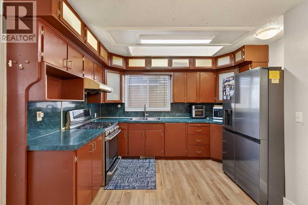 6003 Pinepoint Drive Ne, Calgary, Alberta  T1Y 2G2 - Photo 9 - A2286234