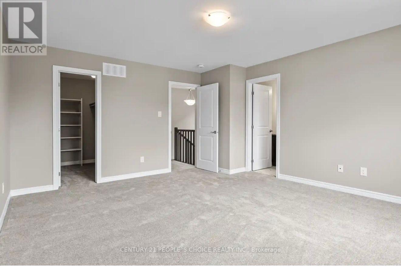 32 Atop Lane, Ottawa, Ontario  K1X 0H2 - Photo 12 - X12788828