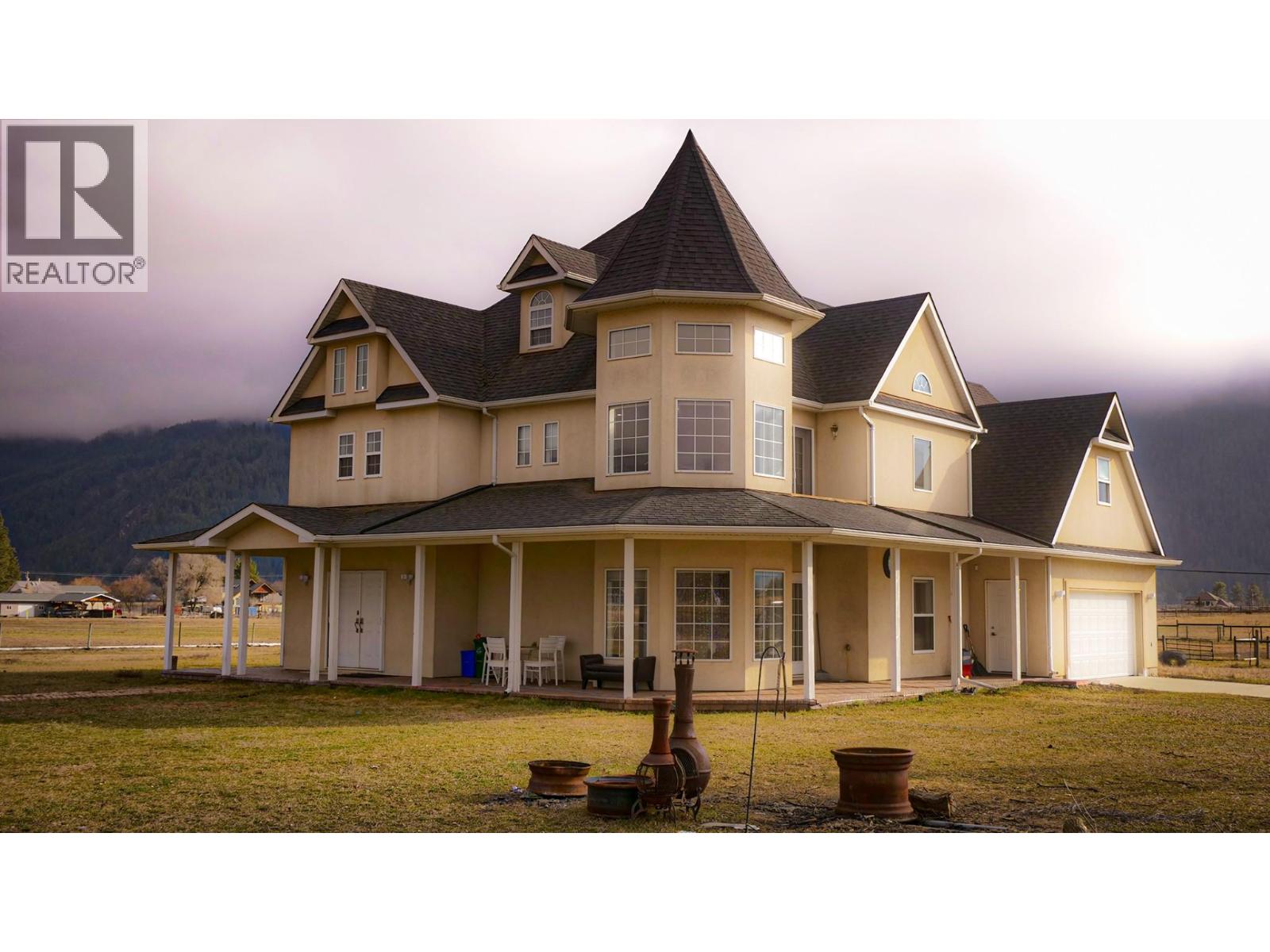 670 Cameron Avenue, Grand Forks, British Columbia  V0H 1H4 - Photo 62 - 10375805