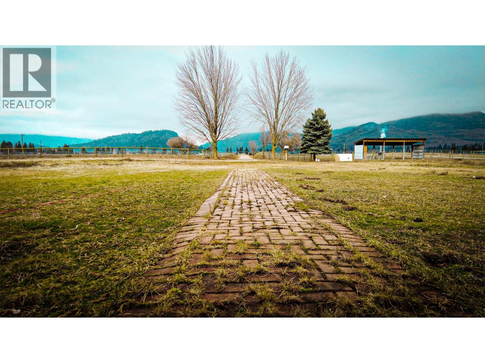 670 Cameron Avenue, Grand Forks, British Columbia  V0H 1H4 - Photo 85 - 10375805