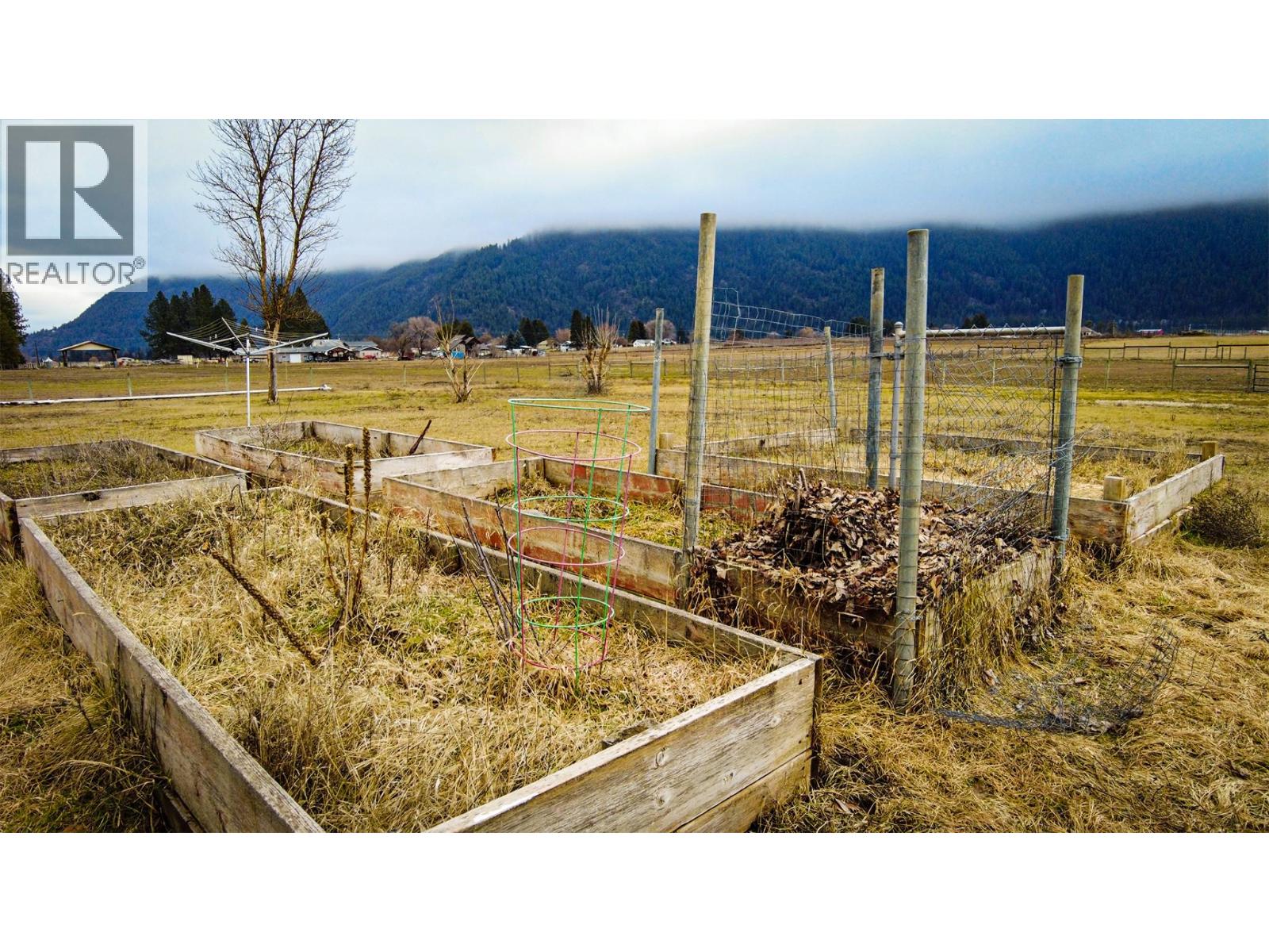 670 Cameron Avenue, Grand Forks, British Columbia  V0H 1H4 - Photo 87 - 10375805