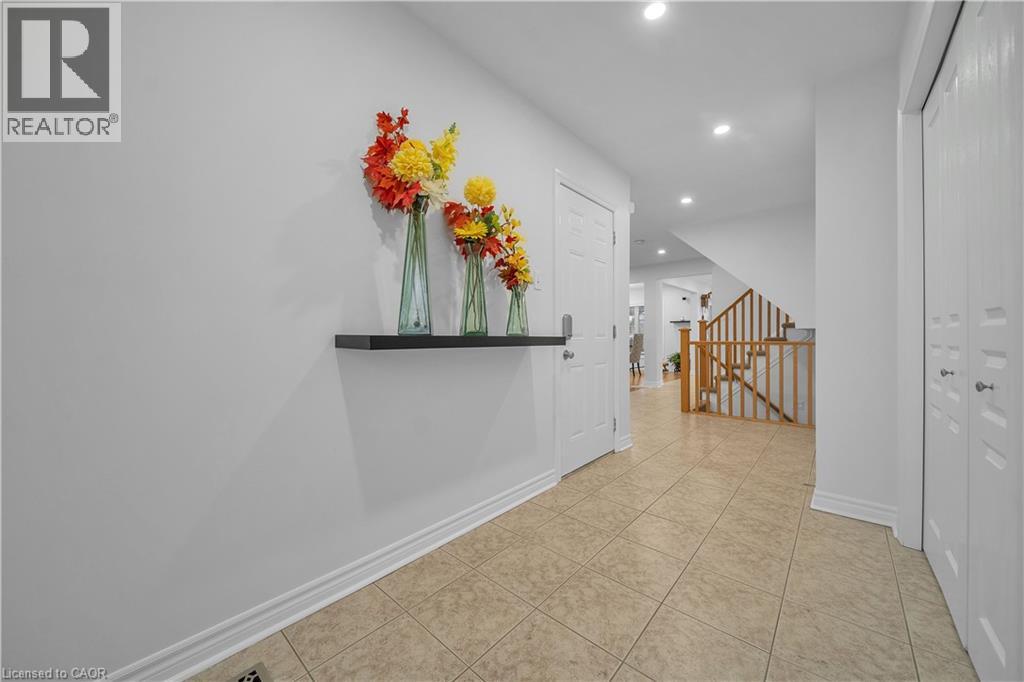 15 Dominion Drive, Guelph, Ontario  N1L 0B5 - Photo 7 - 40805266