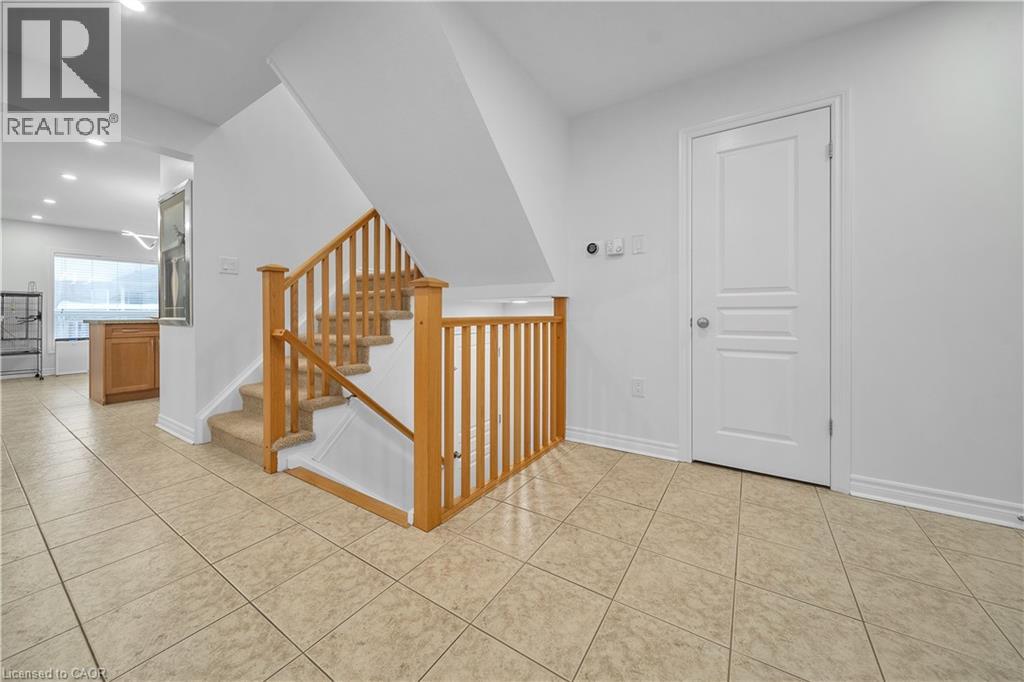 15 Dominion Drive, Guelph, Ontario  N1L 0B5 - Photo 11 - 40805266