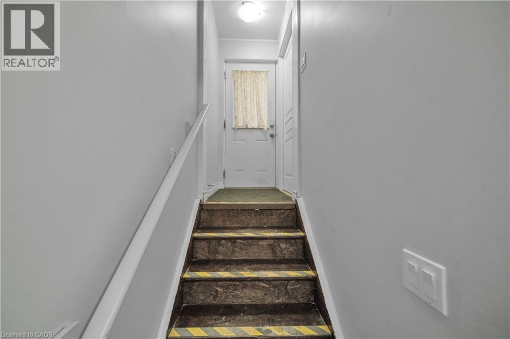 15 Dominion Drive, Guelph, Ontario  N1L 0B5 - Photo 38 - 40805266