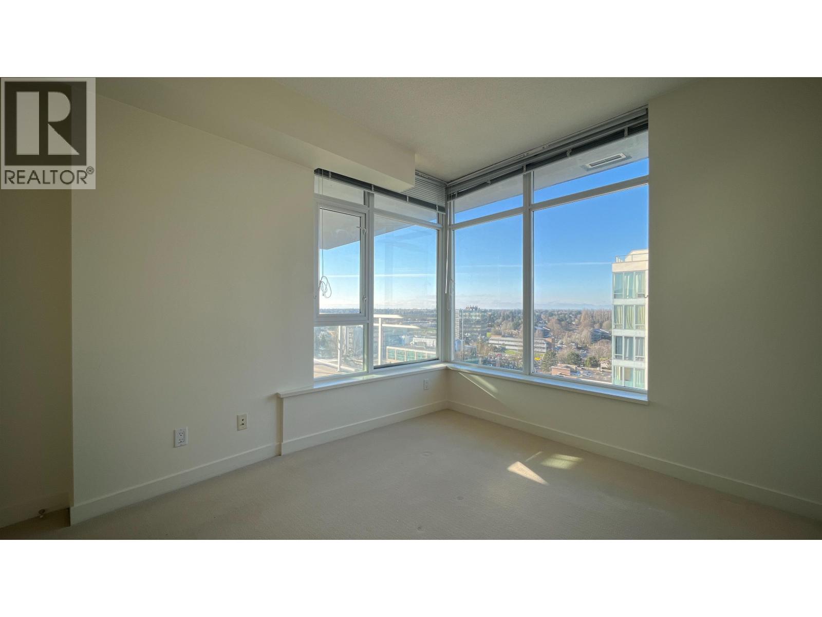 Listing Picture 7 of 11 : 1708 5900 ALDERBRIDGE WAY, Richmond / 烈治文 - 魯藝地產 Yvonne Lu Group - MLS Medallion Club Member