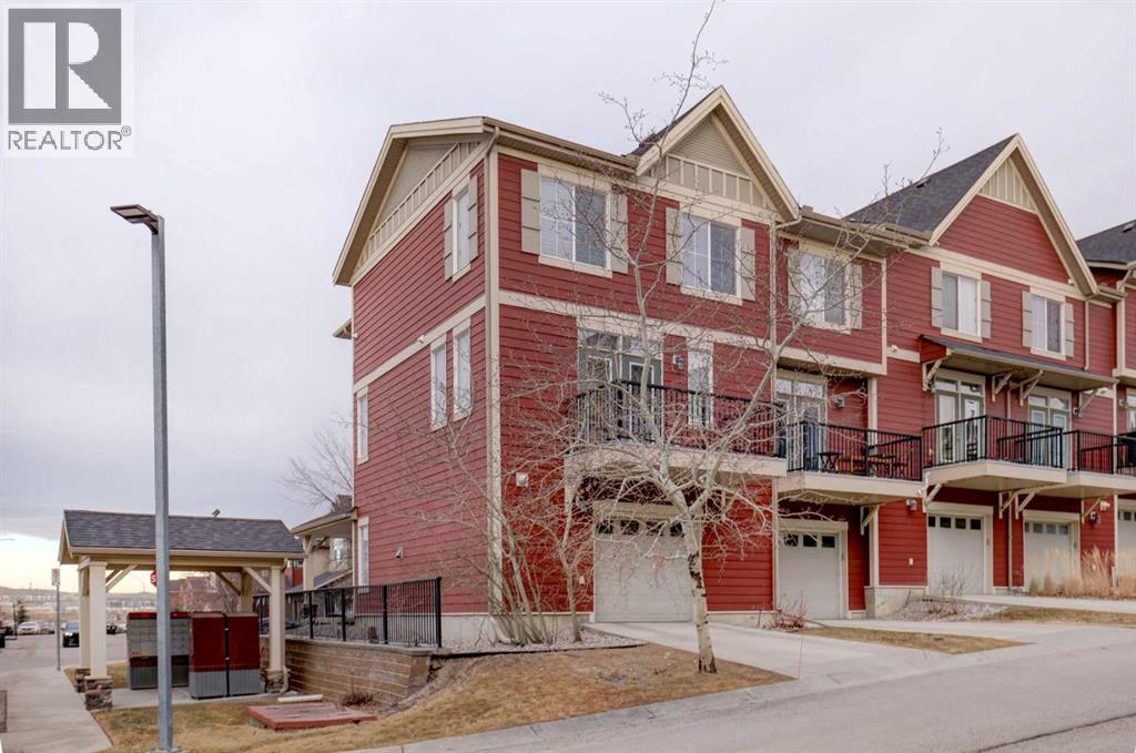 68 Evansview Road Nw, Calgary, Alberta  T3P 0L2 - Photo 2 - A2285659