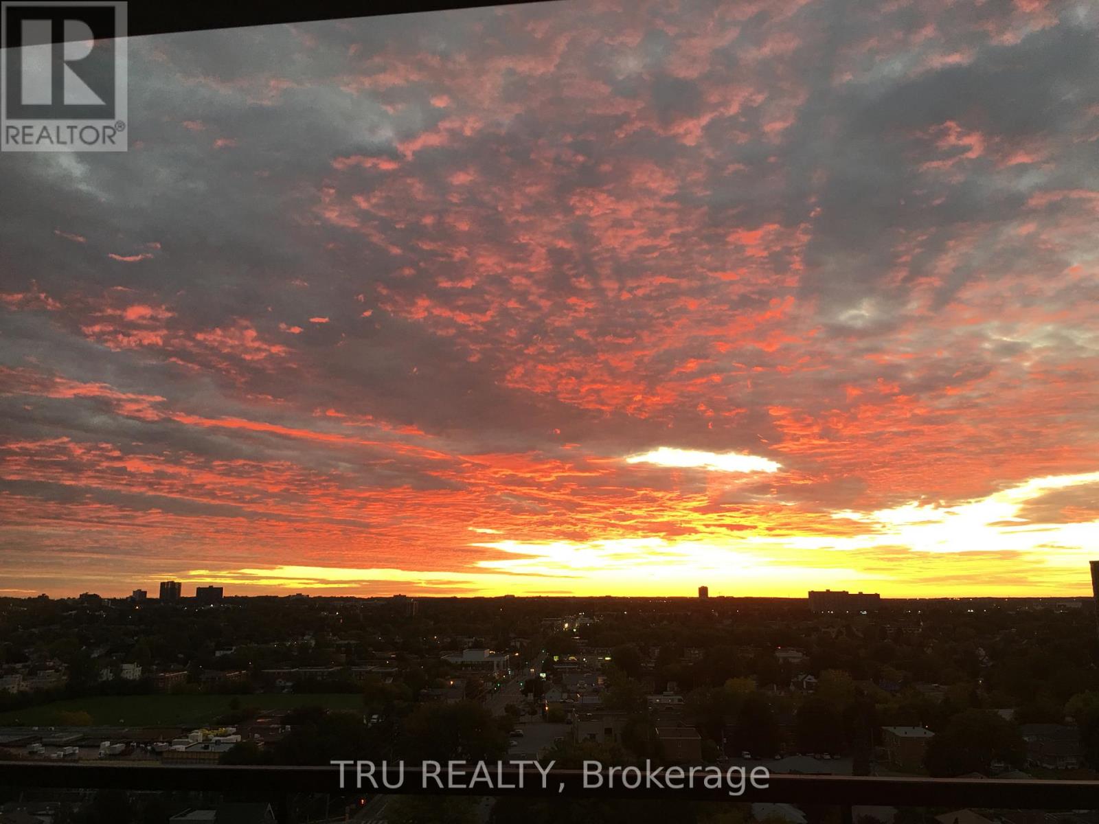 Ph4 - 158a Mcarthur Avenue, Ottawa, Ontario  K1L 7E7 - Photo 28 - X12788862