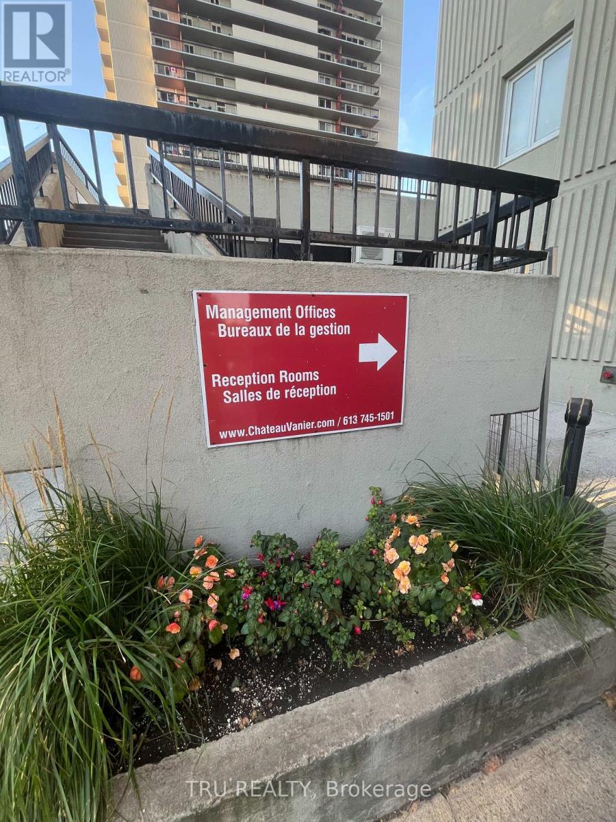 Ph4 - 158a Mcarthur Avenue, Ottawa, Ontario  K1L 7E7 - Photo 46 - X12788862